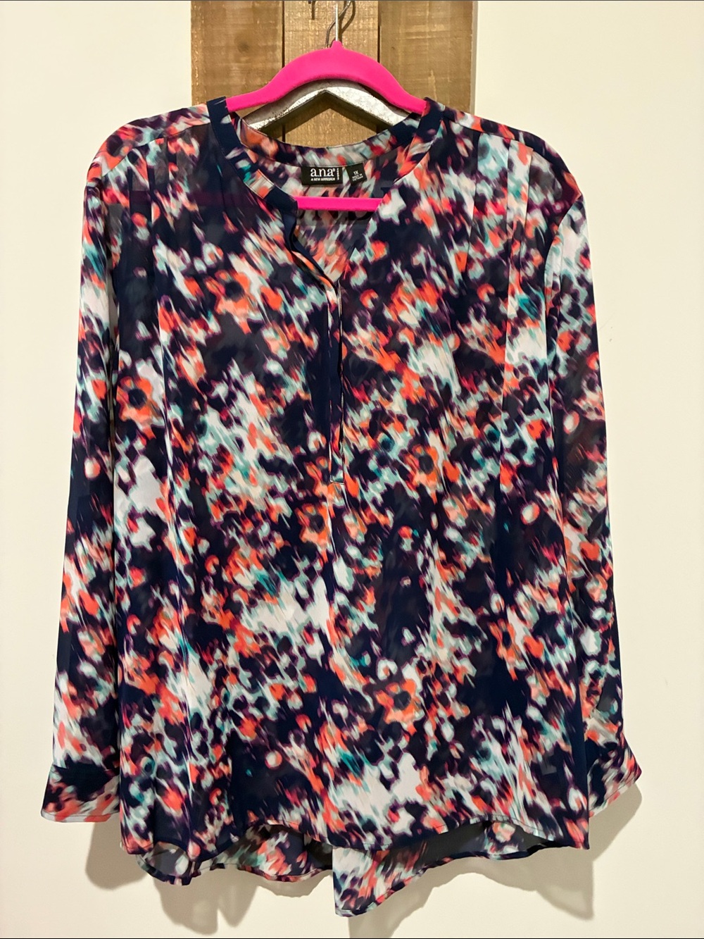 a.n.a Multicolor Abstract Floral Long-Sleeve Blouse - Navy Base